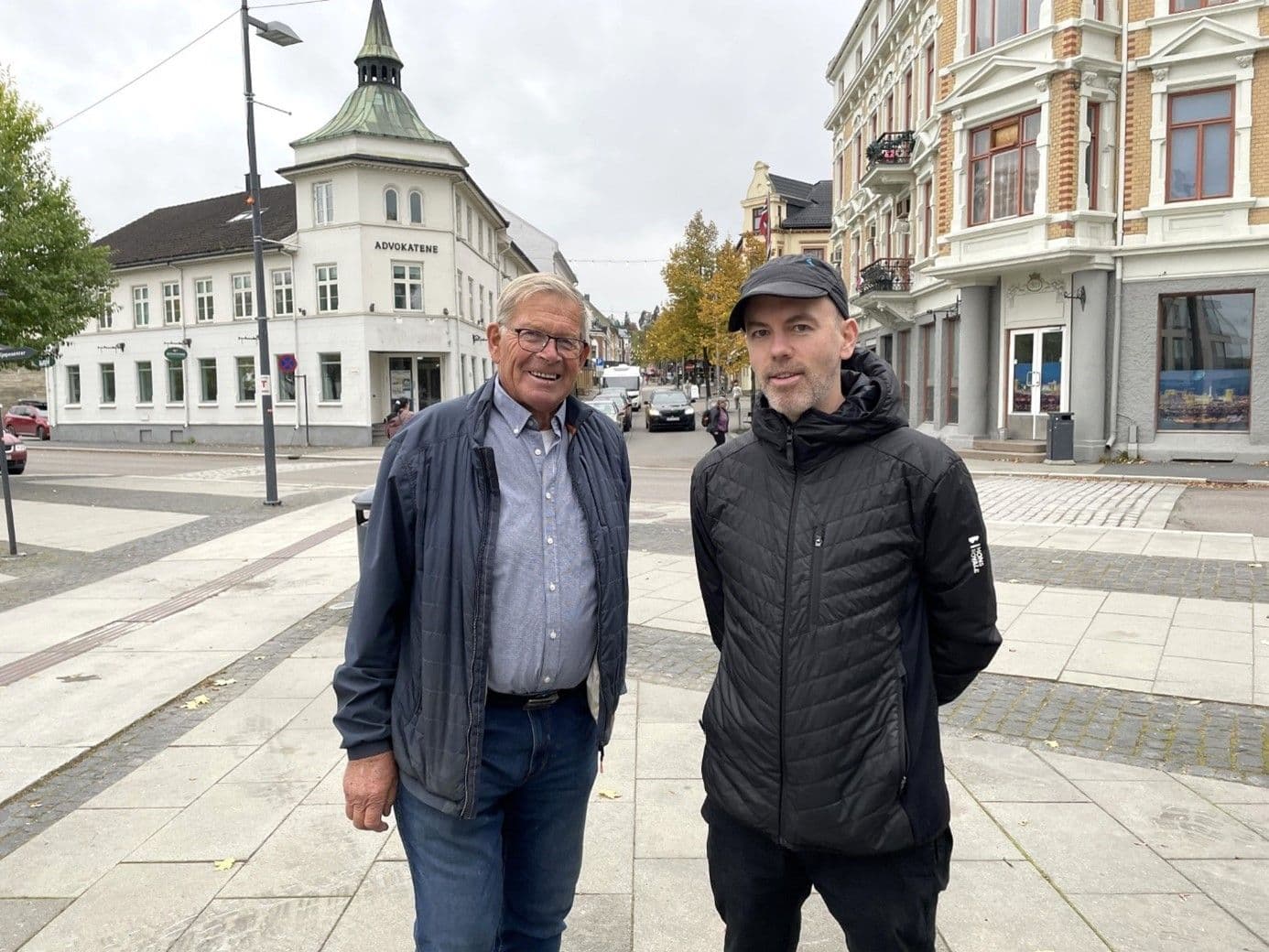 Her skal "Prøysen skulpturen" stå